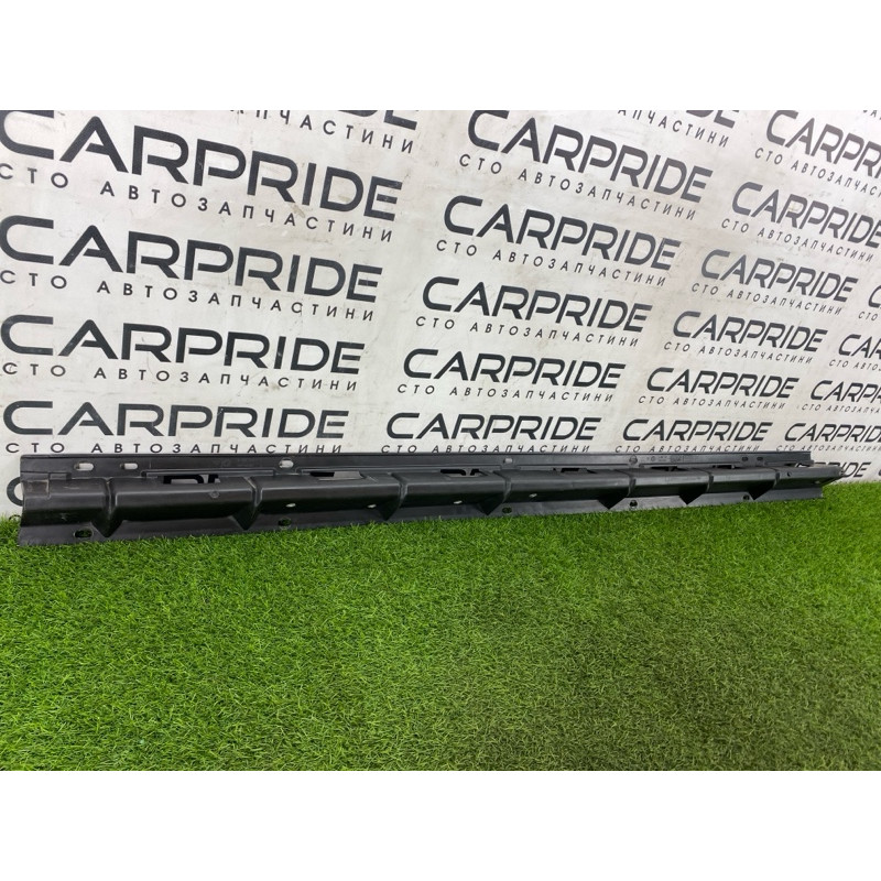 Крепление порога (кузов и элементы) BMW X5 E53 M57d30 51718408710