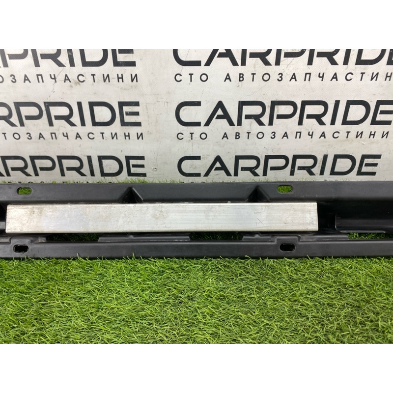 Крепление порога (кузов и элементы) BMW X5 E53 M57d30 51718408710