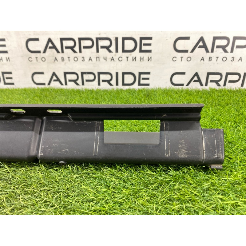 Крепление порога (кузов и элементы) BMW X5 E53 M57d30 51718408710