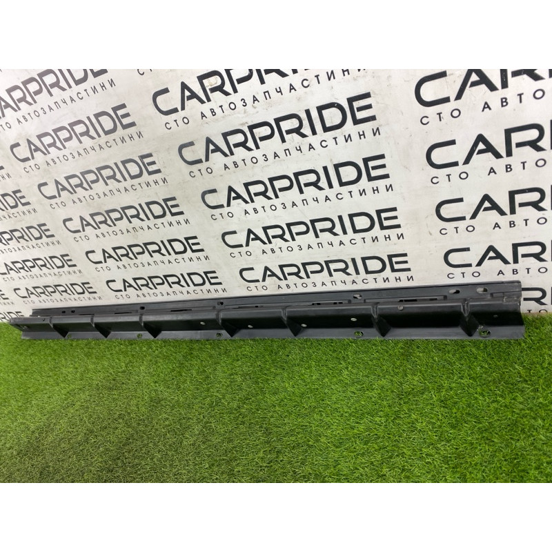 Крепление порога (кузов и элементы) BMW X5 E53 M57d30 51718408709