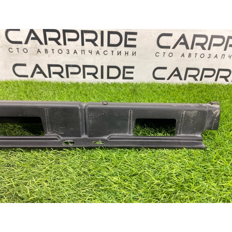 Крепление порога (кузов и элементы) BMW X5 E53 M57d30 51718408709