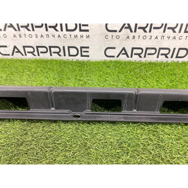 Крепление порога (кузов и элементы) BMW X5 E53 M57d30 51718408709