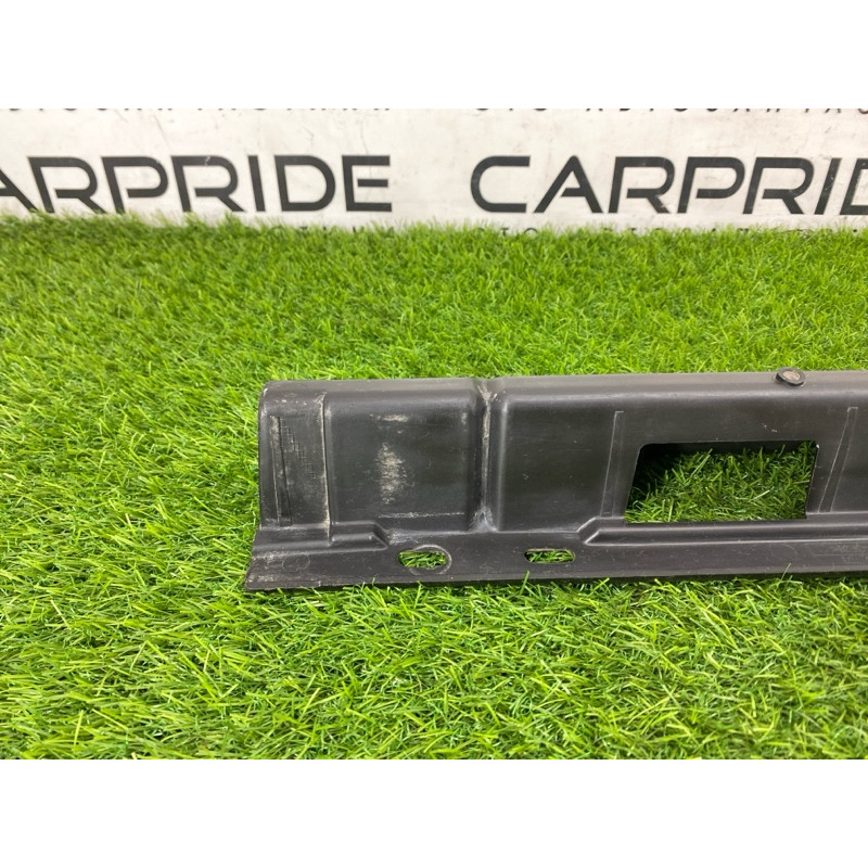 Крепление порога (кузов и элементы) BMW X5 E53 M57d30 51718408709