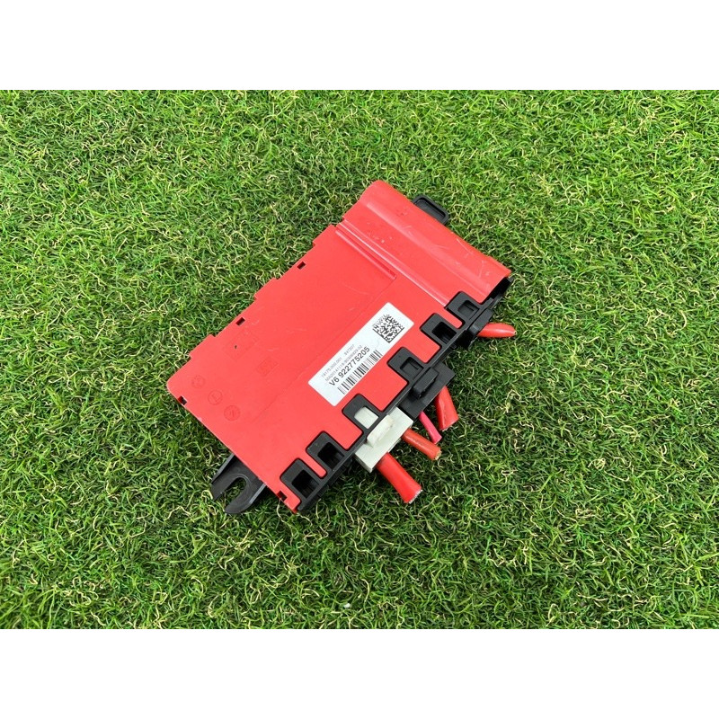 Розподільник B+, багатофункціональній (електрика) BMW 2-series F22 2015 2.0 61149227752