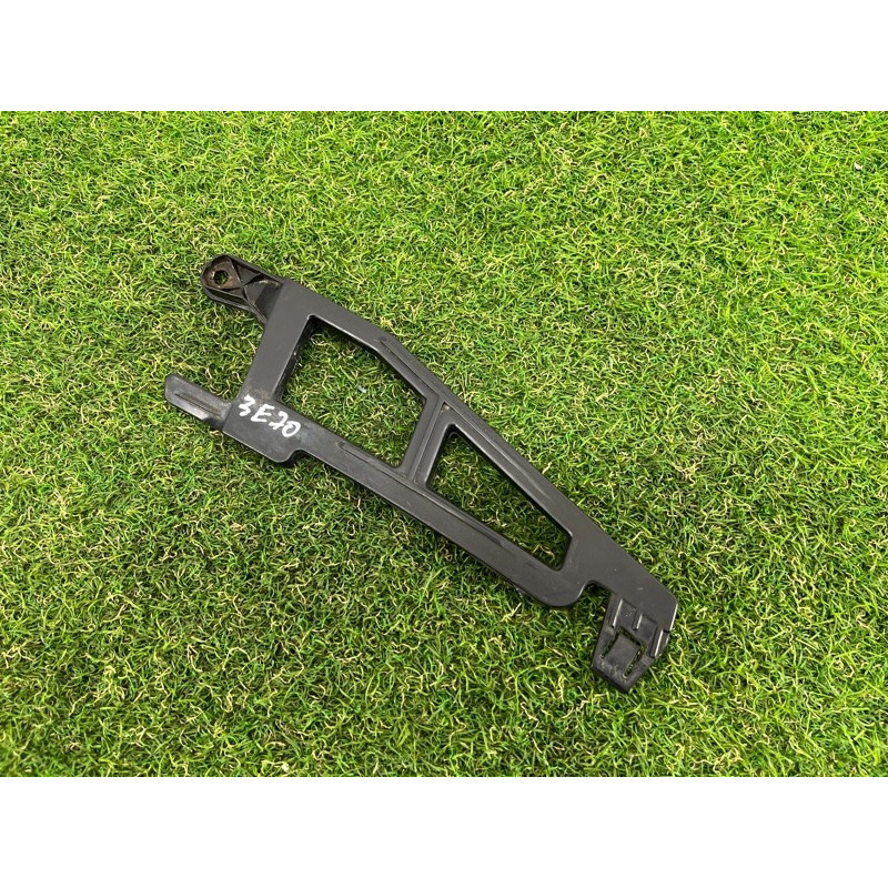 Кріплення бампера (кузов і елементи) BMW X5 E70 2008 3.0 N52N 51127185985
