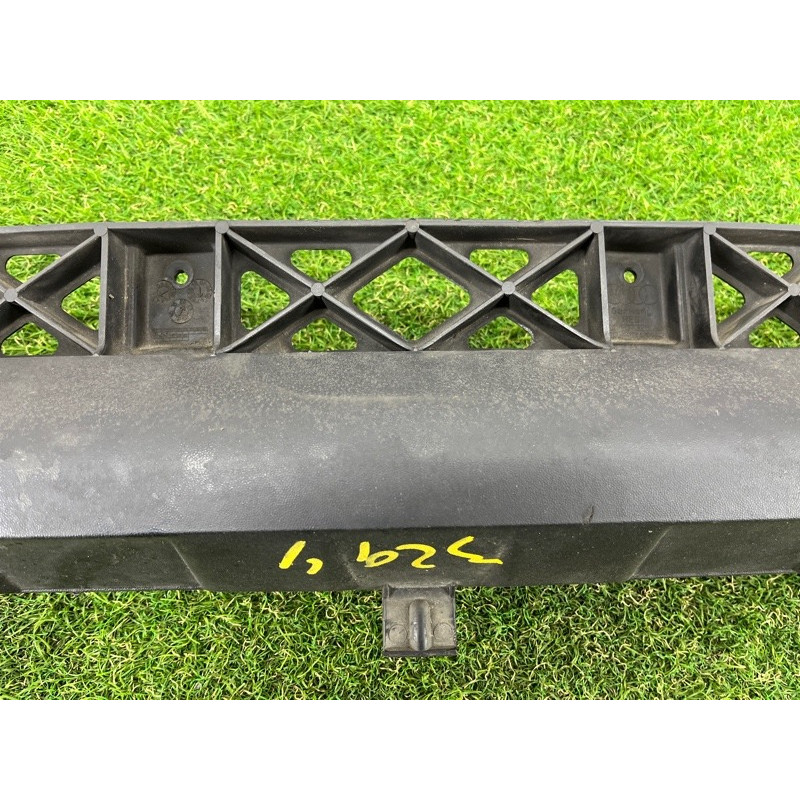 Крепление бампера (кузов и элементы) AUDI Q7 4L 2007 3.6 4L0807329