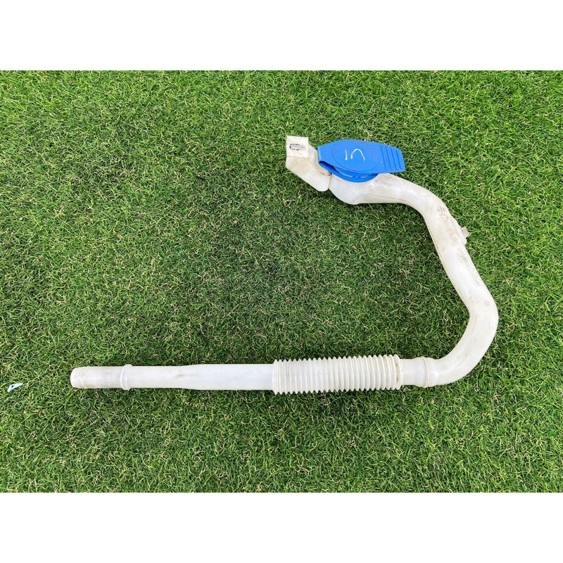 Горловина бачка омывателя (кузов и элементы) Volkswagen Touareg II NF 2013 3.0 7P6955463