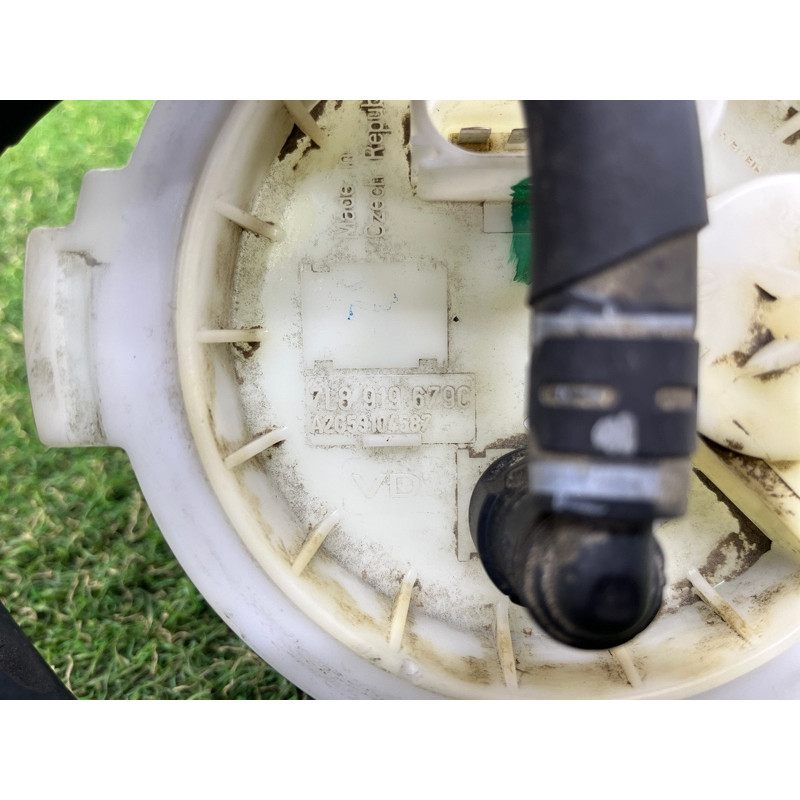 Фланець паливного насоса (паливна система) AUDI Q7 4L 2014 3.0 TFSi CTWB 7L8919679C