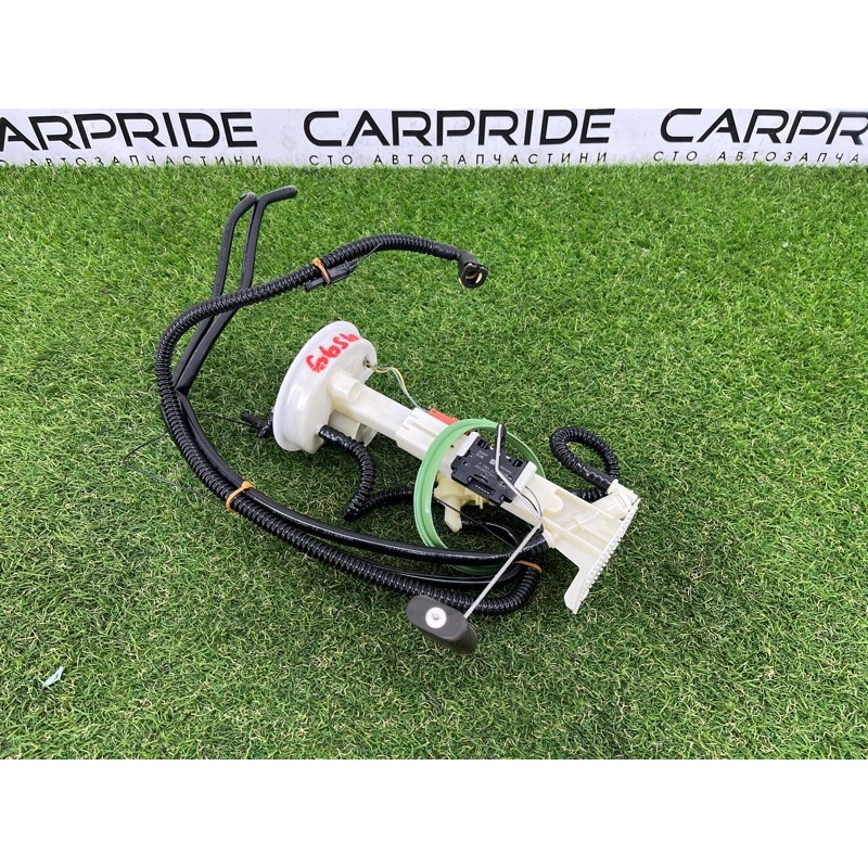 Датчик уровня топлива (электрика / датчики) BMW X5 E70 2008 3.0 N52N 16117195469