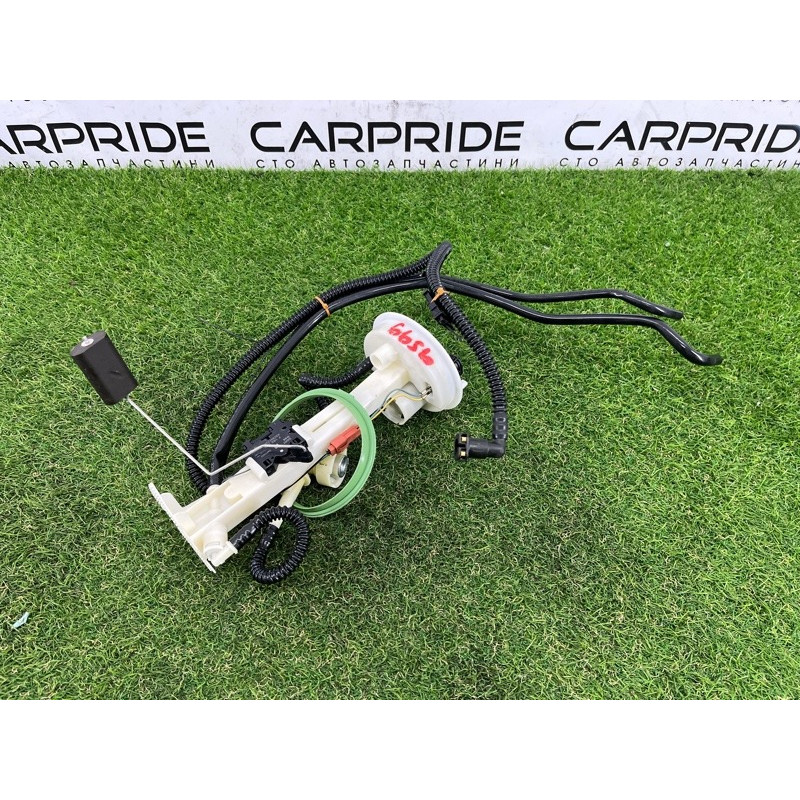 Датчик уровня топлива (электрика / датчики) BMW X5 E70 2008 3.0 N52N 16117195469