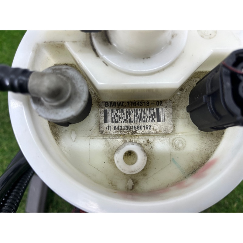 Датчик уровня топлива (электрика / датчики) BMW X5 E70 2008 3.0 N52N 16117195469