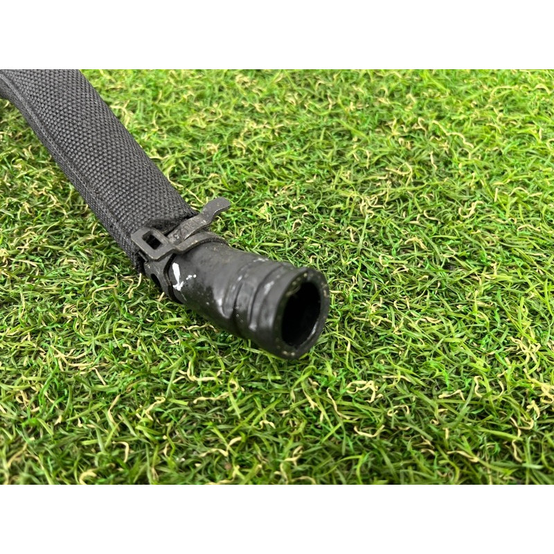 Шланг гидроусилителя (рулевое управление) AUDI Q5 8R 2012 3.2 CALB 8R0422887L