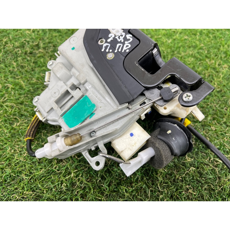 Замок двери (кузов и элементы) AUDI Q5 8R 2012 3.2 CALB 8J1837016D