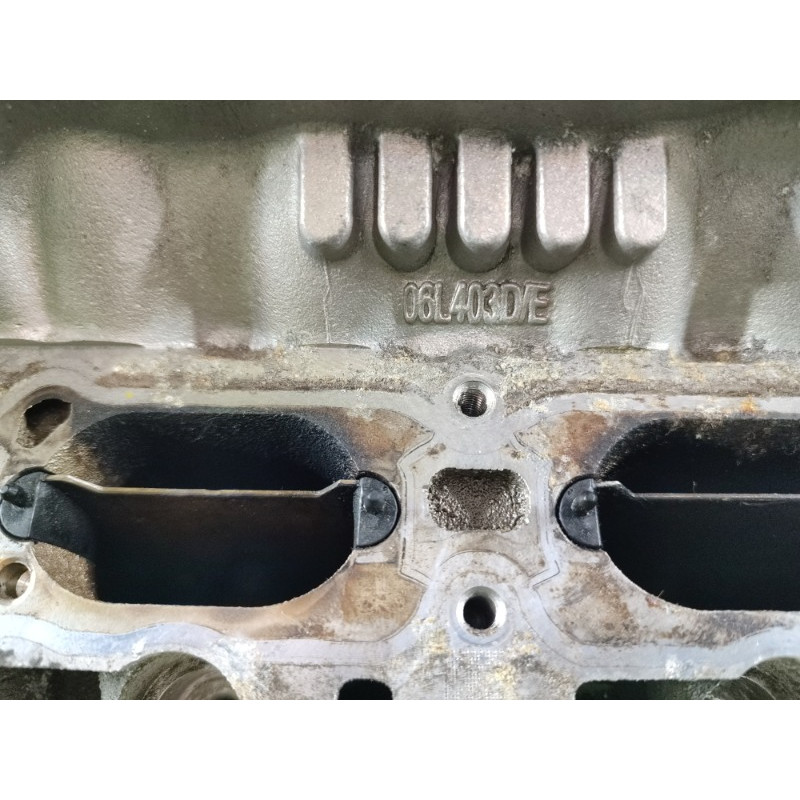 Головка блока цилиндров (двигатель и элементы) Volkswagen Passat B8 2016 1.8 06L103064
