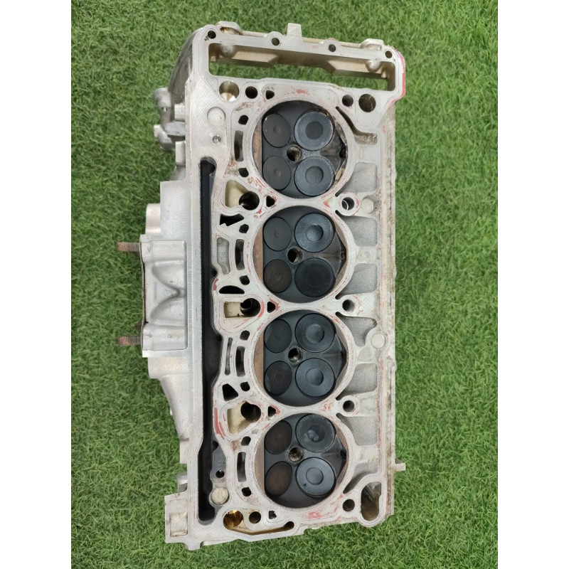 Головка блока цилиндров (двигатель и элементы) Volkswagen Passat B8 2016 1.8 06L103064