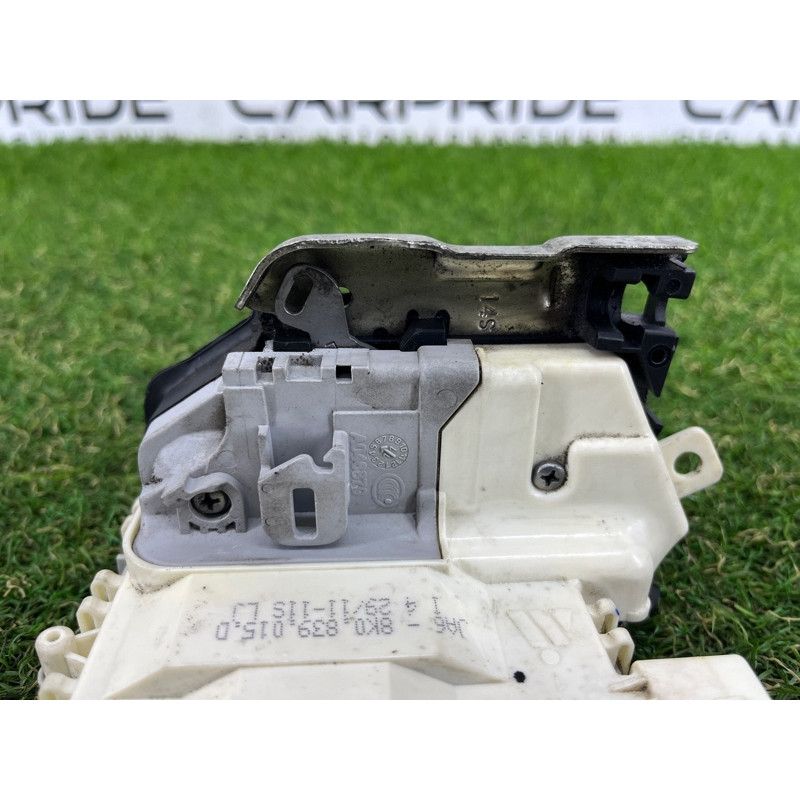 Замок двери (кузов и элементы) AUDI Q5 8R 2012 3.2 CALB 8K0839015D
