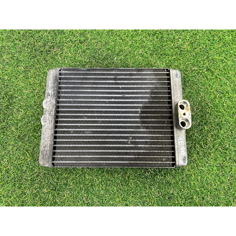 Радиатор масляный (система охлаждения) BMW X5 E70 2008 4.8 N62/TU 17217586546