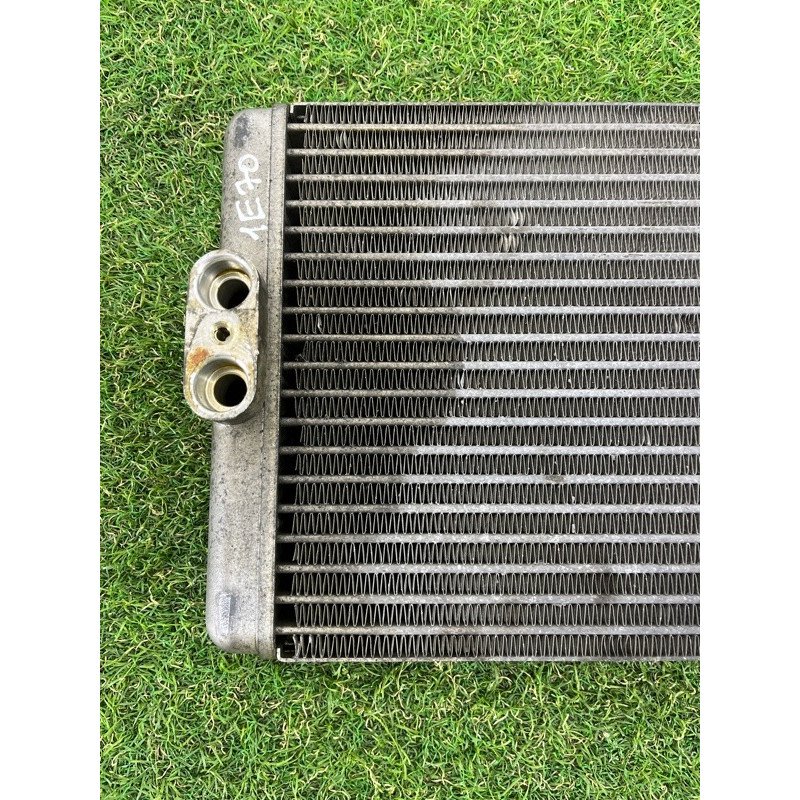 Радиатор масляный (система охлаждения) BMW X5 E70 2008 4.8 N62/TU 17217586546