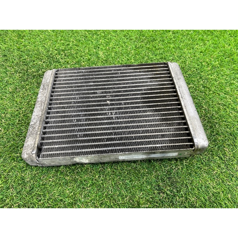 Радиатор масляный (система охлаждения) BMW X5 E70 2008 4.8 N62/TU 17217586546