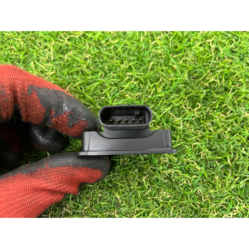 Датчик температури пального (електрика / датчики) BMW 5-series G30 2017 2.0 B46B20 16138485646