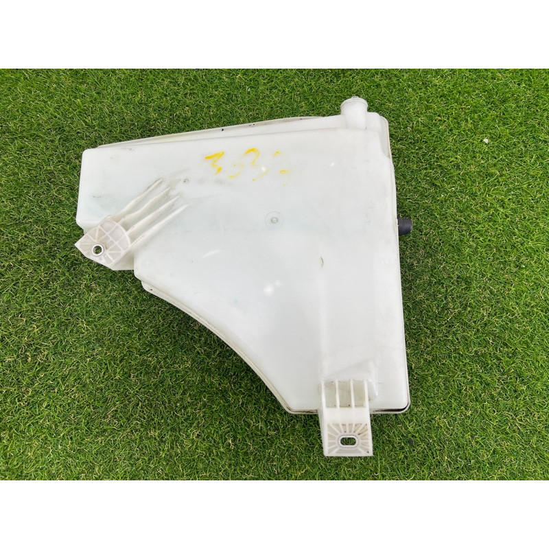 Бачок омывателя (кузов и элементы) Volkswagen Touareg NF 2012 3.0 7P0955453A