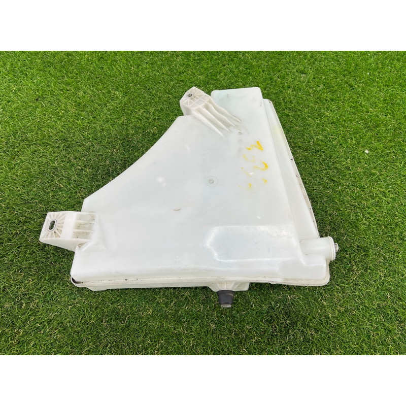 Бачок омывателя (кузов и элементы) Volkswagen Touareg NF 2012 3.0 7P0955453A
