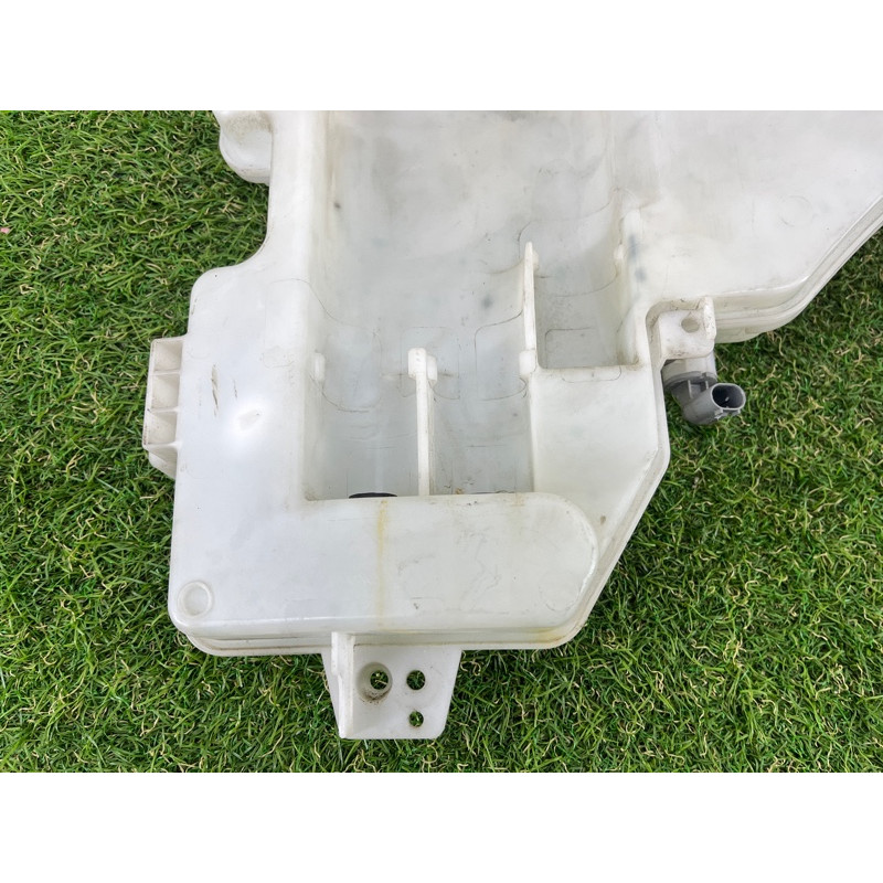 Бачок омывателя (кузов и элементы) BMW X5 E70 2008 4.8 N62/TU 61667162588