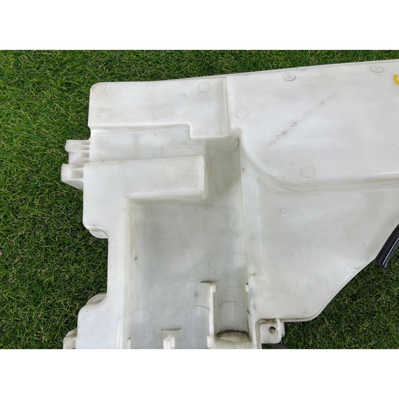 Бачок омывателя (кузов и элементы) BMW X5 E70 2008 4.8 N62/TU 61667162588