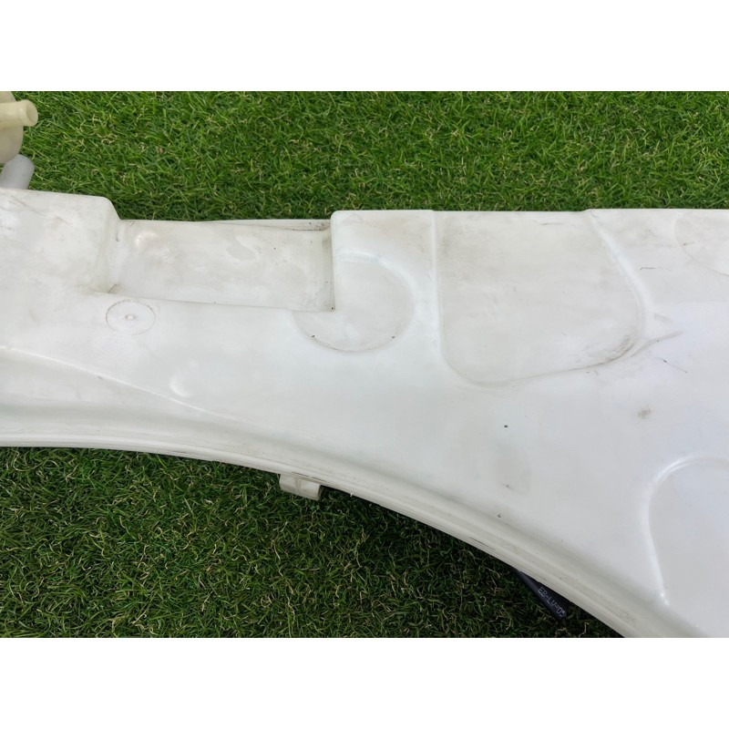 Бачок омывателя (кузов и элементы) BMW X5 E70 2008 4.8 N62/TU 61667162588