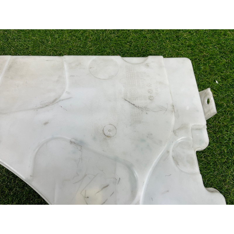 Бачок омывателя (кузов и элементы) BMW X5 E70 2008 4.8 N62/TU 61667162588
