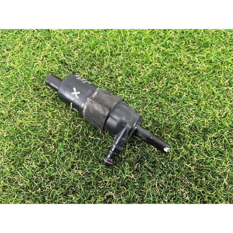 Мотор омывателя фар (электрика) AUDI Q5 8R 2012 3.2 CALB 3B7955681