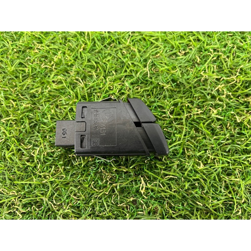 Кнопка аварийной сигнализации (электрика / кнопки) BMW 5-series F10 2011 3.0 61319161896