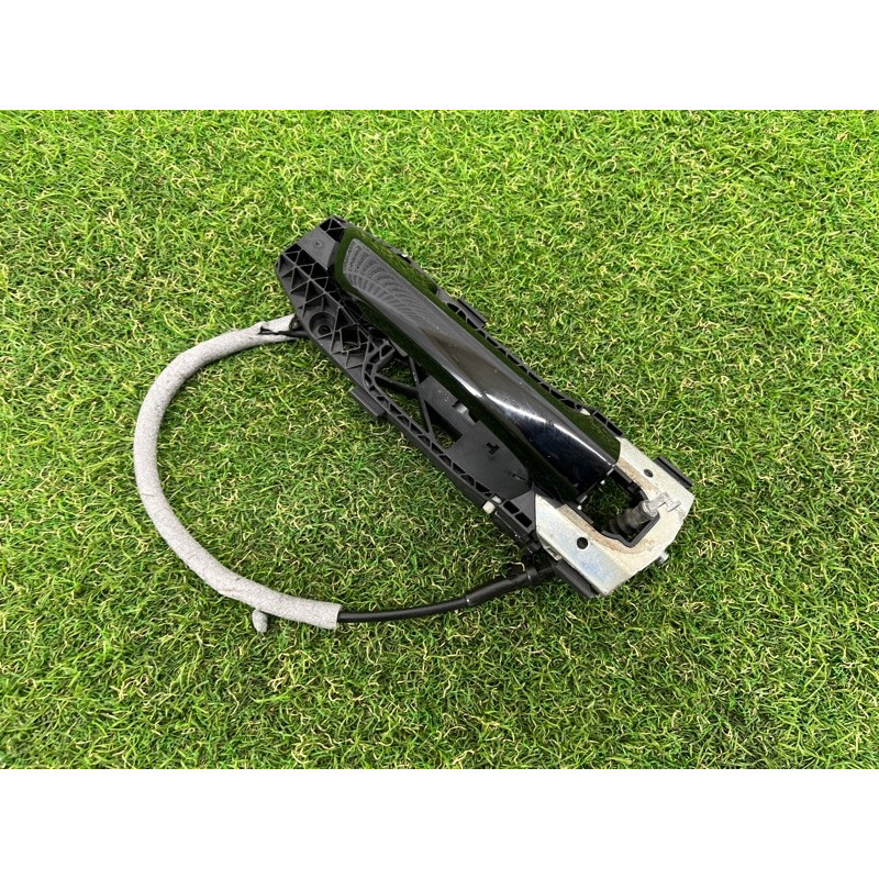 Ручка двери внешняя (кузов и элементы) Volkswagen Passat B7 2016 1.8 1K8837205FGRU