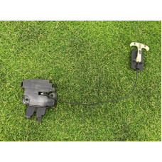 Замок багажника