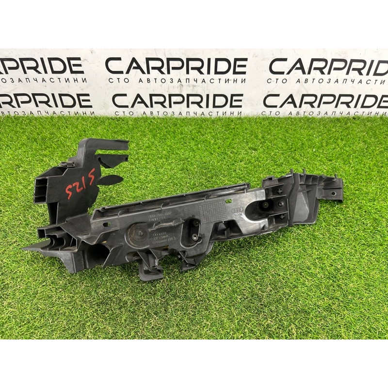 Кронштейн фары (кузов и элементы) AUDI Q5 8R 2012 3.2 CALB 8R0805607B