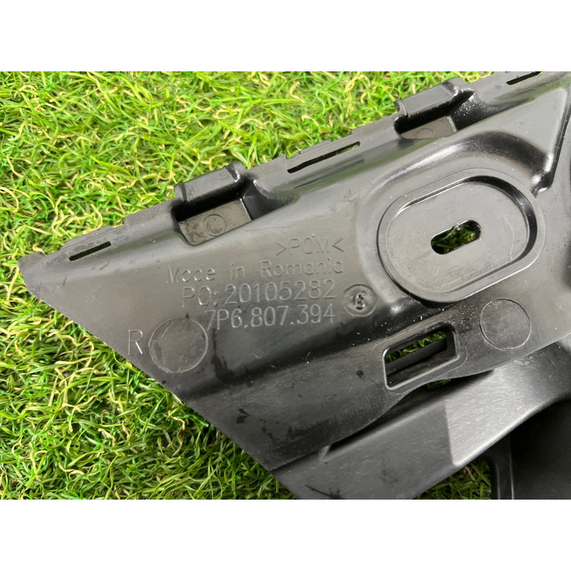 Крепление бампера (кузов и элементы) Volkswagen Touareg NF 2012 3.6 7P6807376B