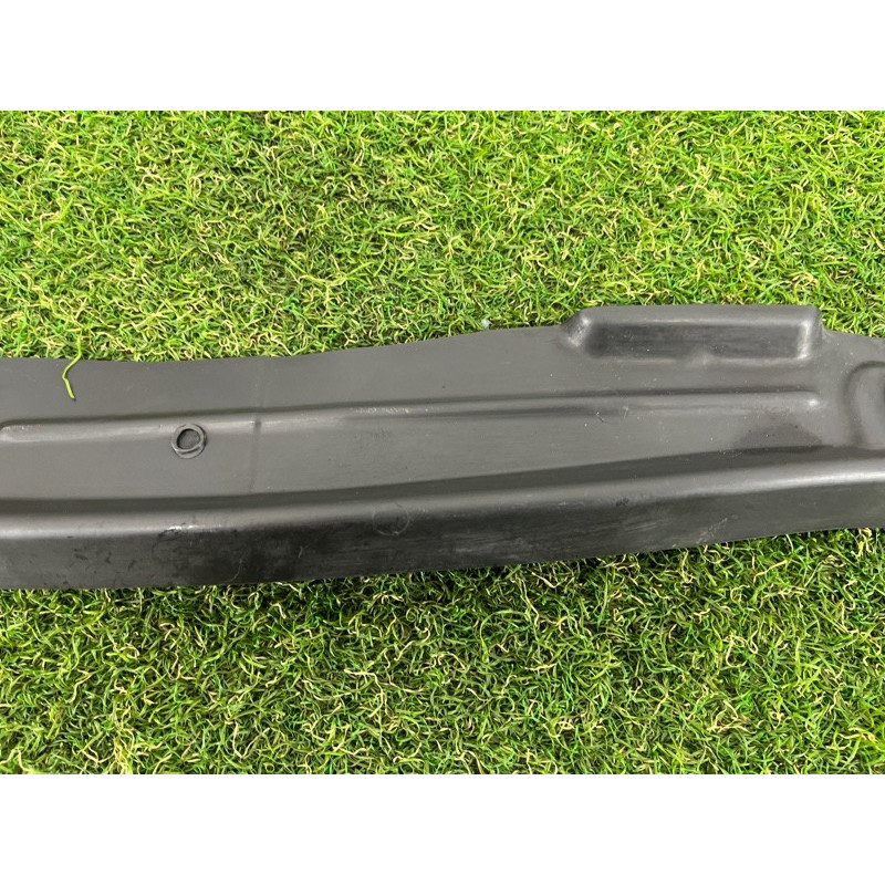 Уплотнитель крыла (кузов и элементы) AUDI Q7 4L 2007 3.6 4L0821112