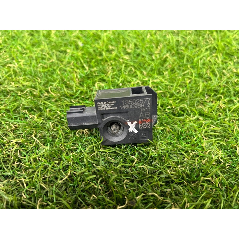 Датчик удара (электрика / датчики) CHEVROLET Cruze J300 2011 1.4 13502577