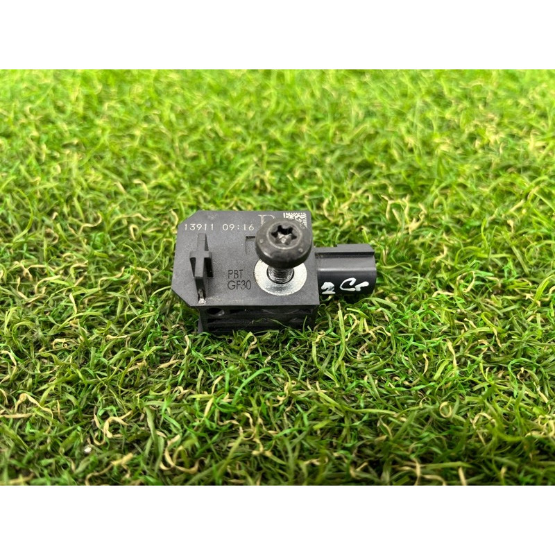 Датчик удара (электрика / датчики) CHEVROLET Cruze J300 2011 1.4 13502577