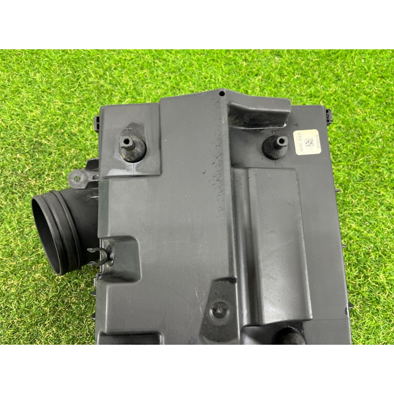 Корпус воздушного фильтра (впускная система) BMW X5 E70 2008 3.0 N52N 13717548885