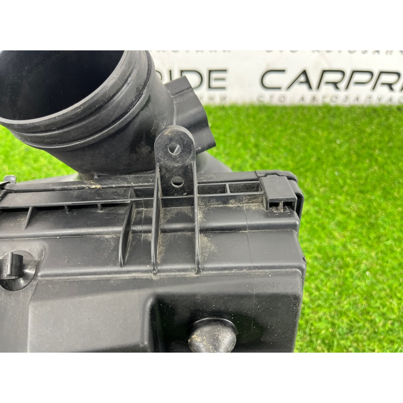 Корпус воздушного фильтра (впускная система) BMW X5 E70 2008 3.0 N52N 13717548885