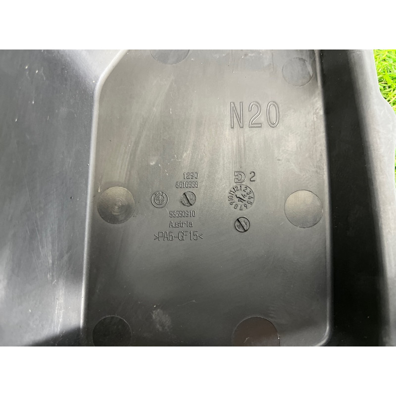 Крышка блока предохранителей (двигатель и элементы) BMW 2-series F22 2015 2.0 12908616568