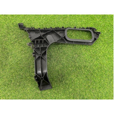 Крепление бампера