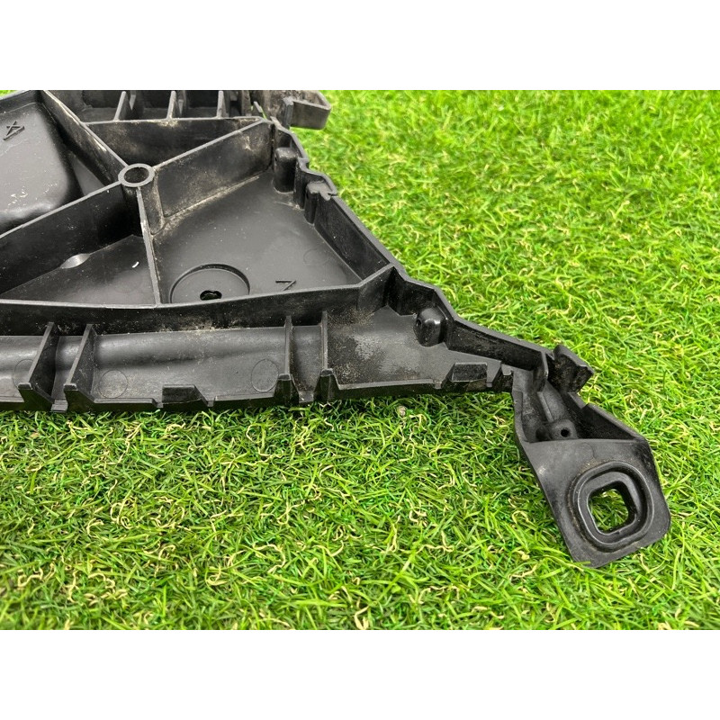 Крепление бампера (кузов и элементы) AUDI Q7 4L 2007 3.6 4L0807453A