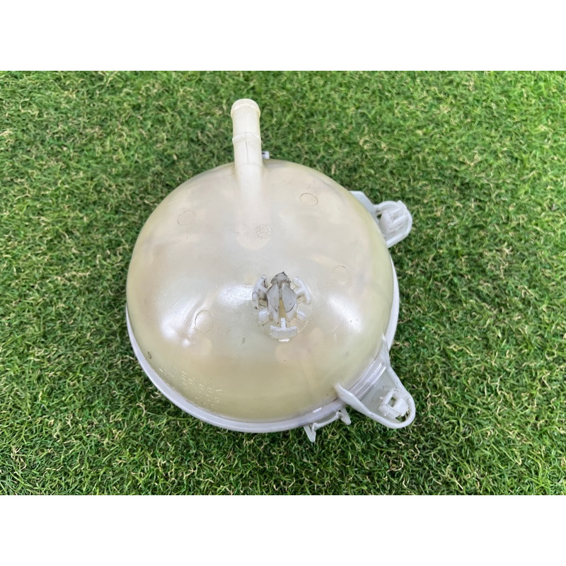 Бачок расширительный (система охлаждения) AUDI A3 8V 2018 2.0 CZRA 5Q0121407G