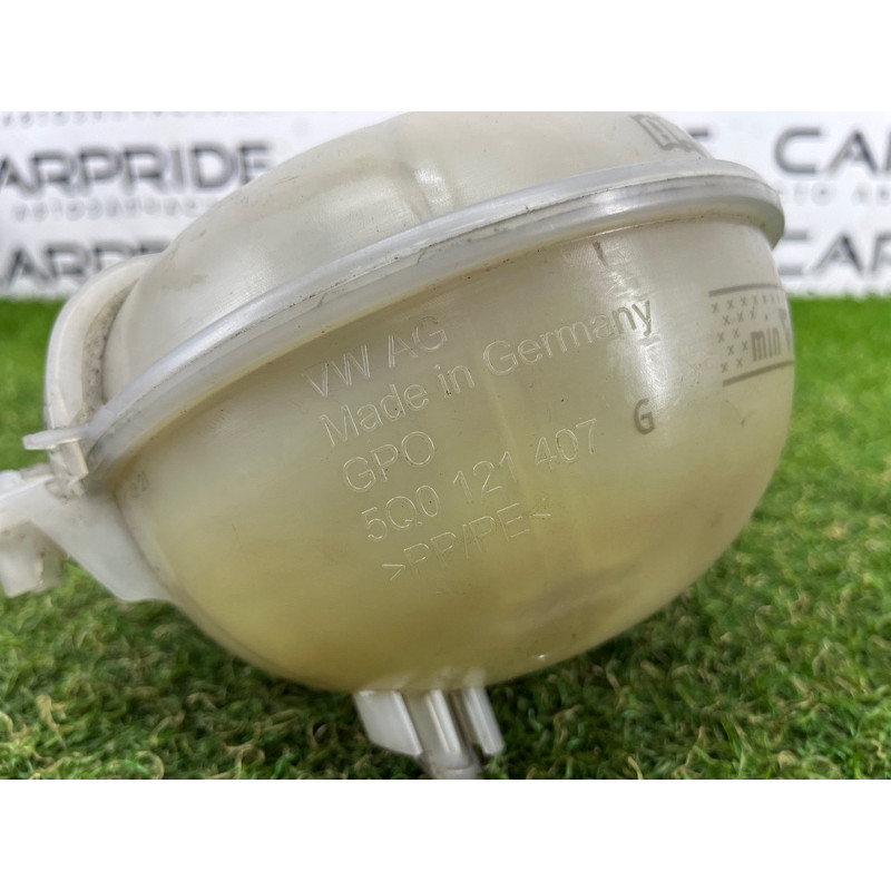 Бачок расширительный (система охлаждения) AUDI A3 8V 2018 2.0 CZRA 5Q0121407G