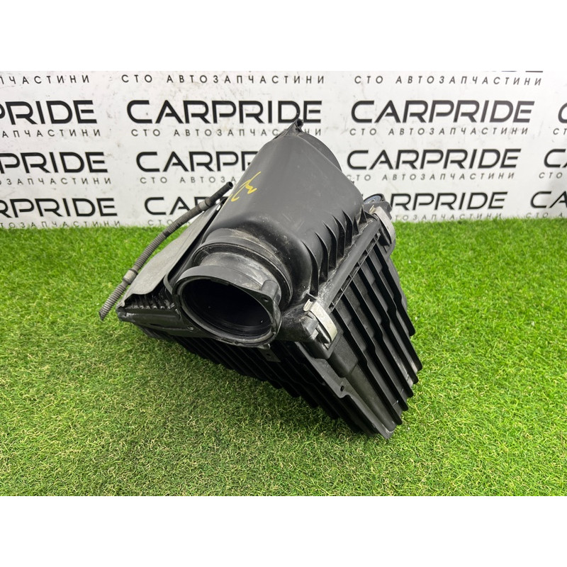 Корпус повітряного фільтра (подача палива) AUDI Q7 4L 2007 3.6 7L6129607AT