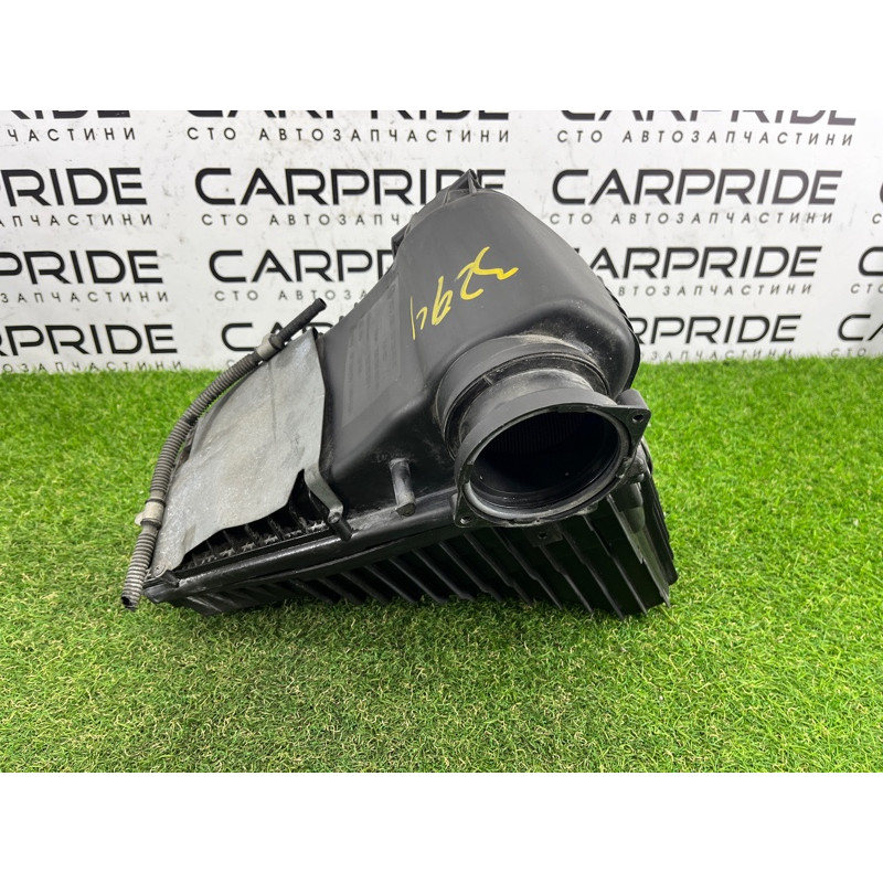 Корпус повітряного фільтра (подача палива) AUDI Q7 4L 2007 3.6 7L6129607AT