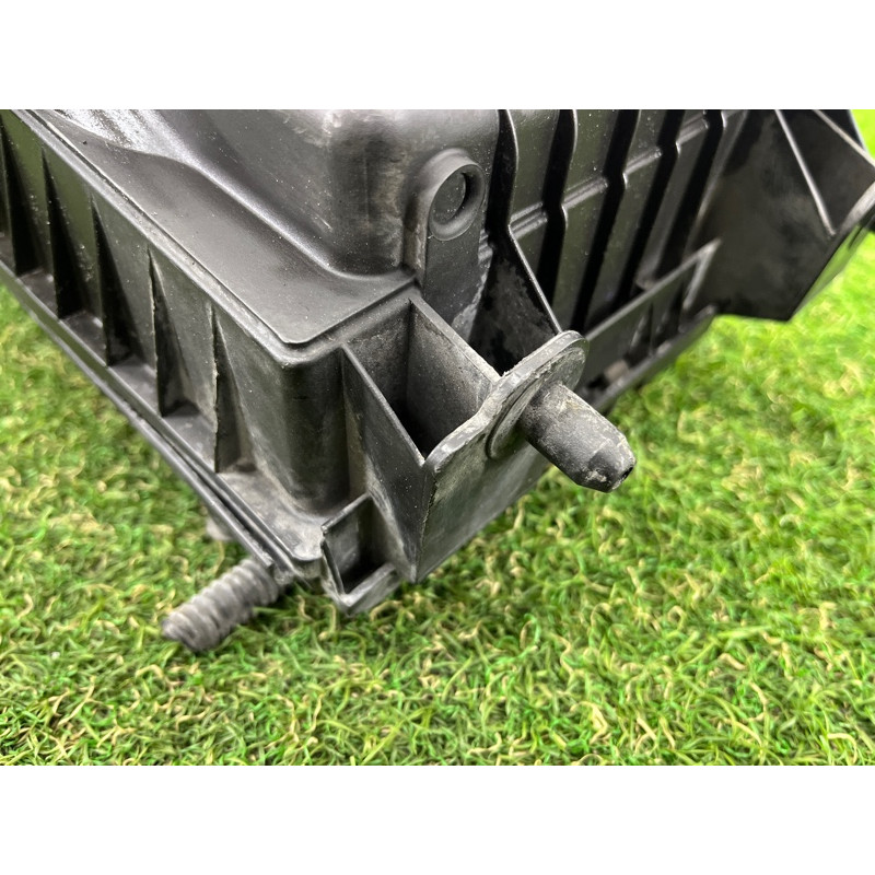 Корпус повітряного фільтра (подача палива) AUDI Q7 4L 2007 3.6 7L6129607AT