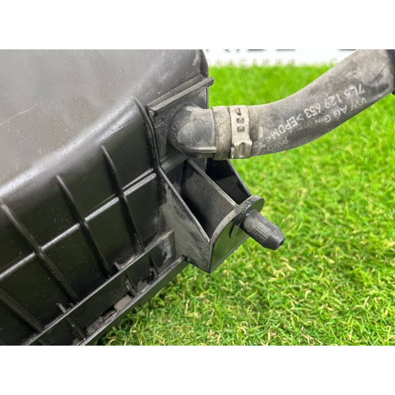 Корпус повітряного фільтра (подача палива) AUDI Q7 4L 2007 3.6 7L6129607AT